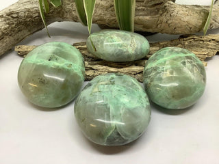 Unveiling the Magic of Green Moonstone: A Comprehensive Guide to its Beauty and Healing Properties - Krystallized