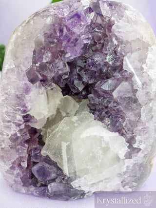 Amethyst Cave with Calcite