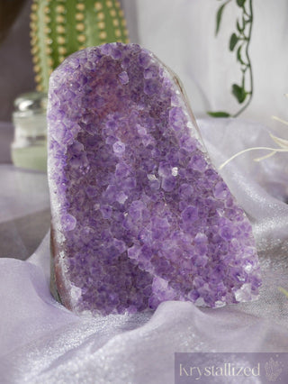 Amethyst Cave - Krystallized