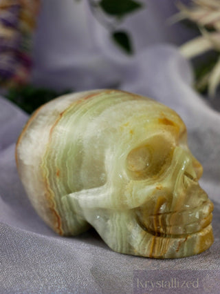 Banded Onyx Skull - Krystallized